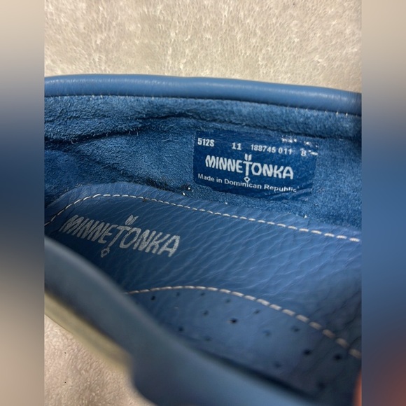 Minnetonka light blue leather moccasins size 11 - Picture 7 of 10